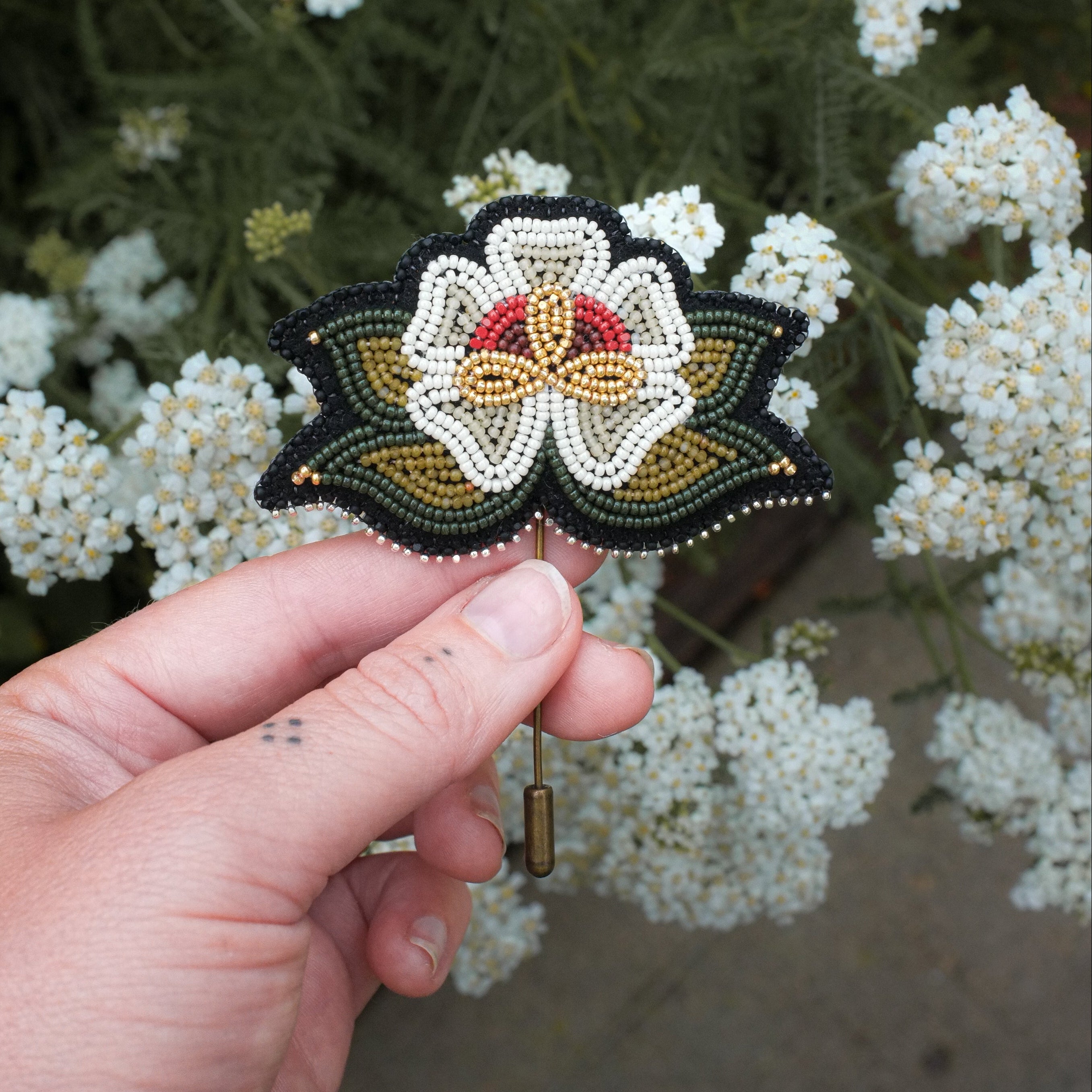 Rose Pin | White