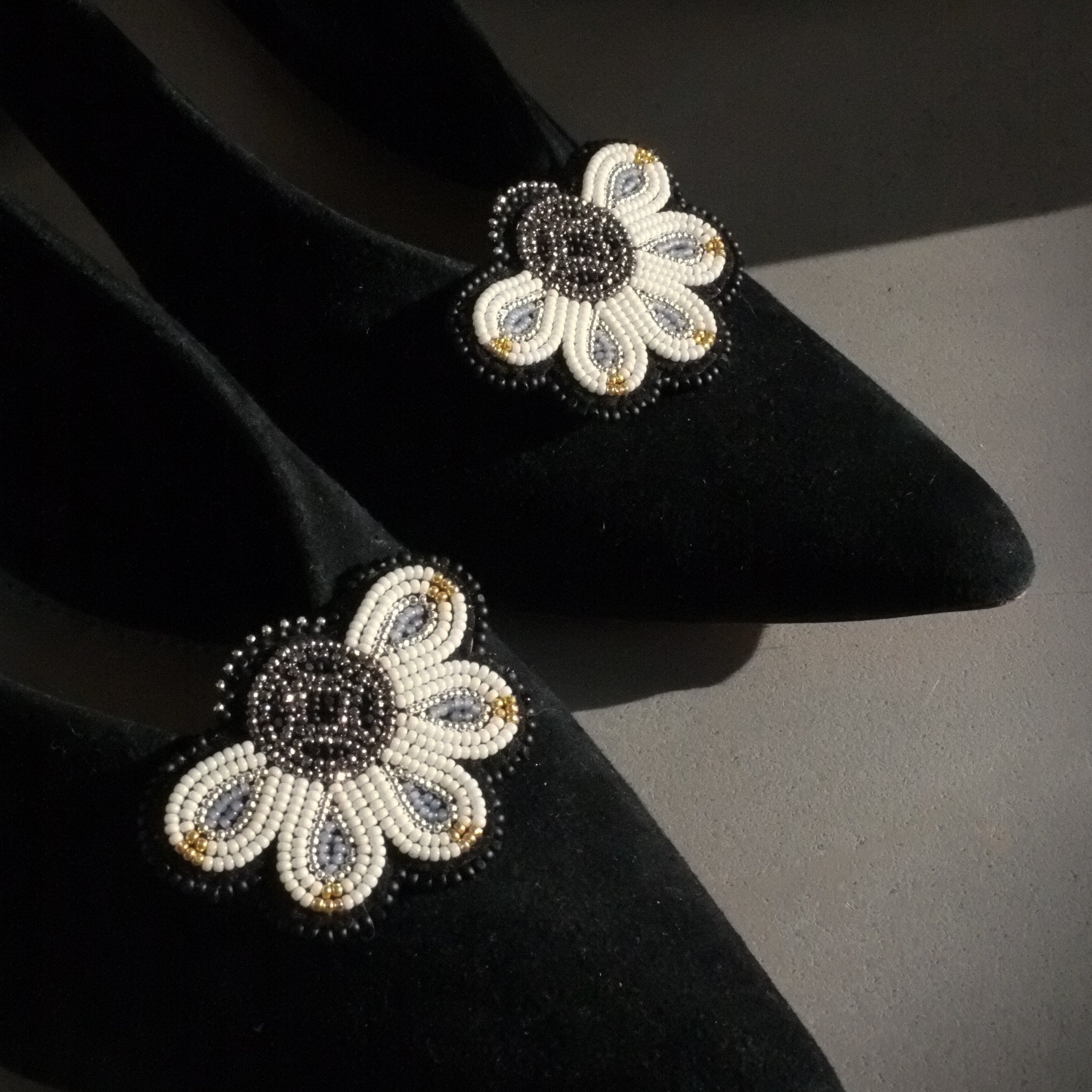 White Five Petal Shoe Clips