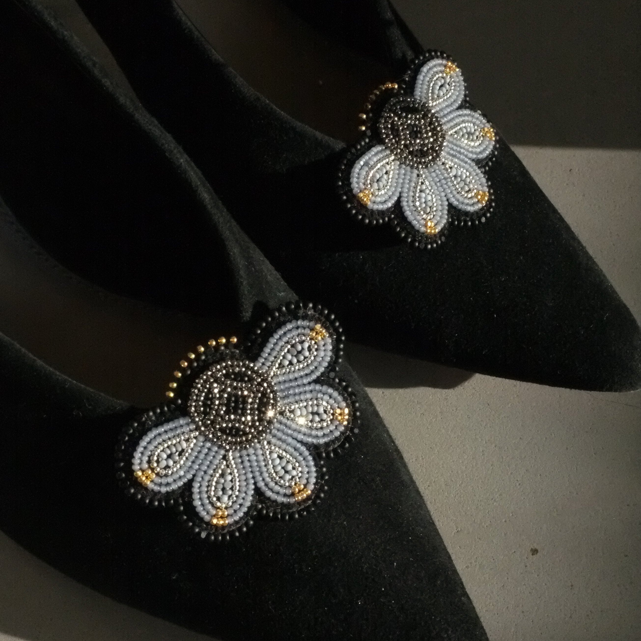 Blue Five Petal Shoe Clips