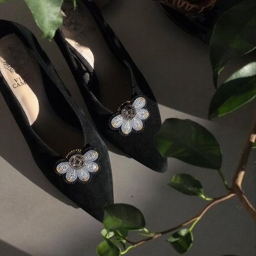 Blue Five Petal Shoe Clips